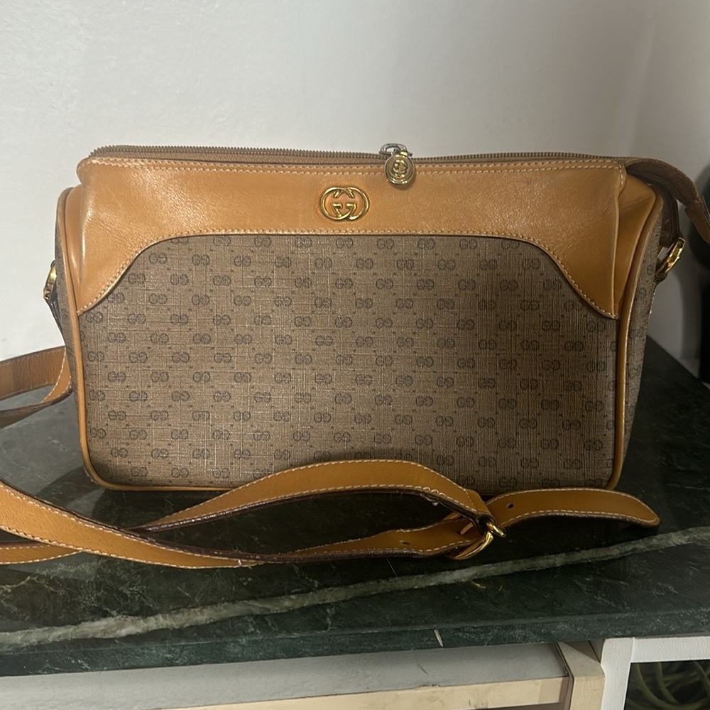 Gucci crossbody